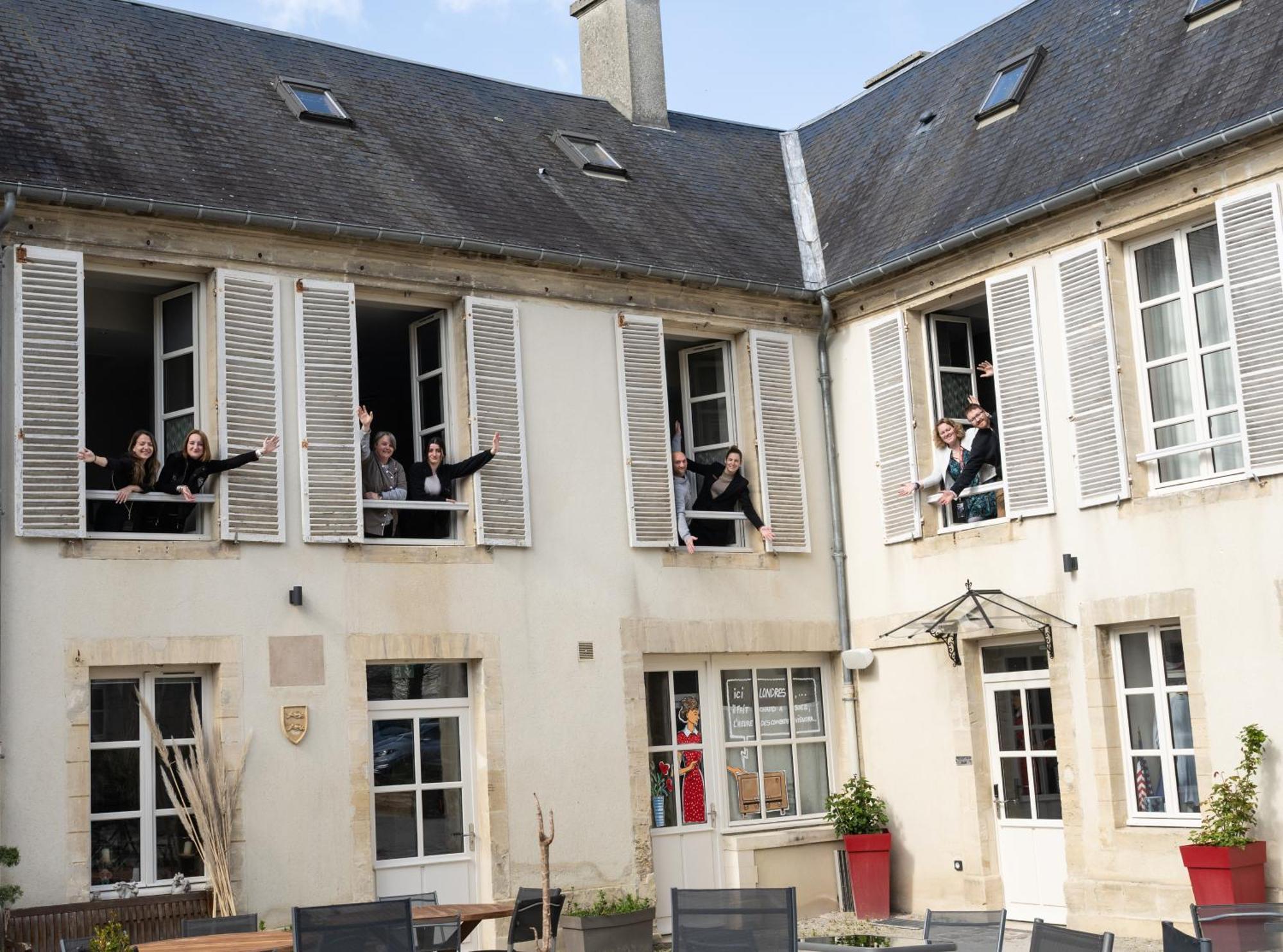 ホテル Belle Normandy バイユー エクステリア 写真